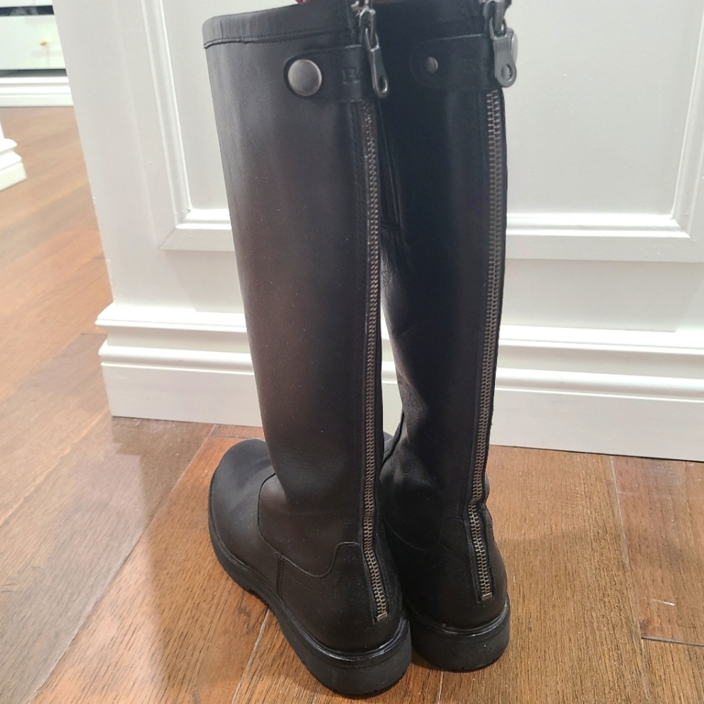 Roots Boots